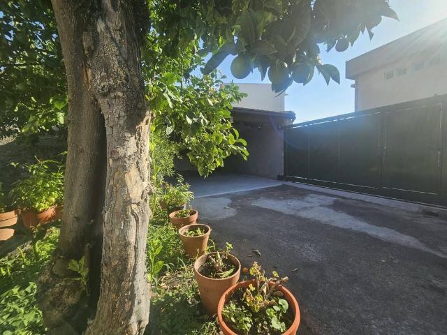 Casa indipendente in Affitto a Mascalucia