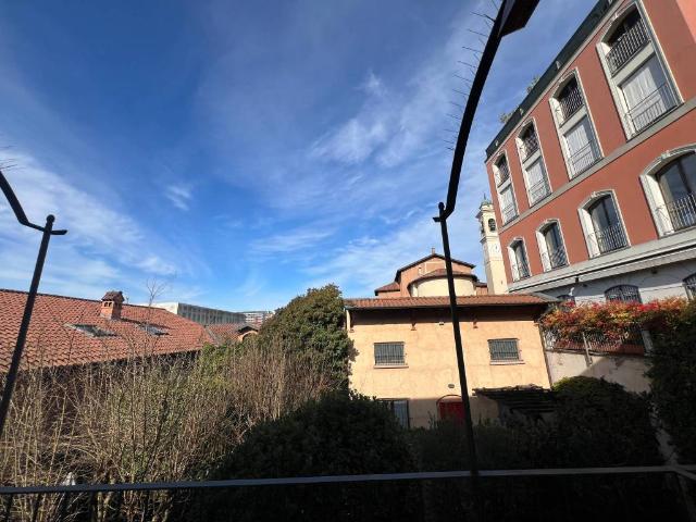 Casa indipendente in affitto a Milano MI