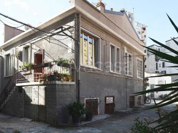 Casa Indipendente in affitto a Milano via Arquà, 11, arredato, posto auto, terrazzo TrovaCasa