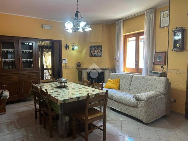 Casa indipendente in affitto a San Michele di Serino AV