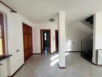 Casa indipendente in affitto a San Giuliano Terme