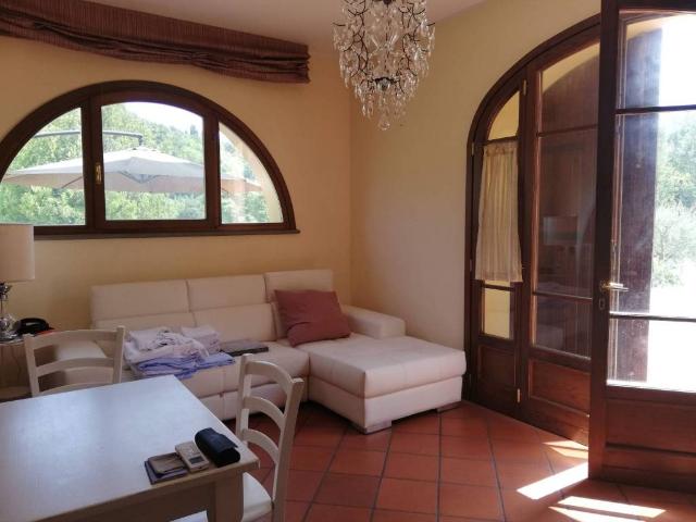 Casa indipendente in affitto a Santa Maria a Monte PI