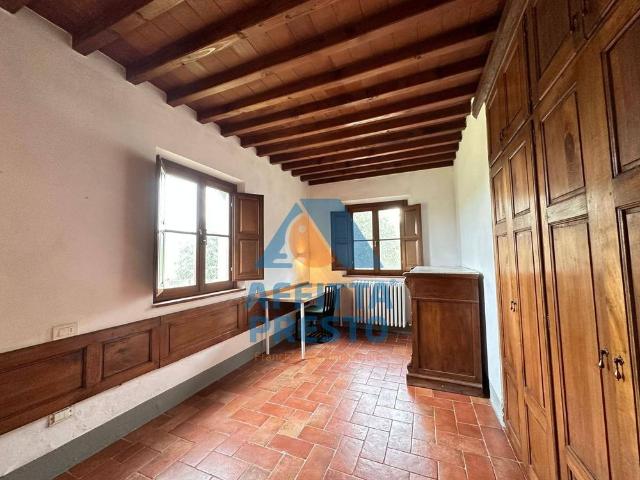 Casa indipendente in affitto a Scandicci