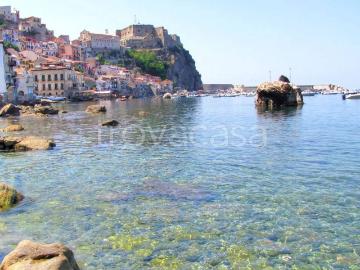 Casa Indipendente in affitto a Scilla, parzialmente arredato, balcone, cucina a vista TrovaCasa