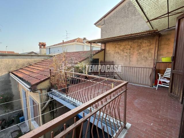 Casa indipendente in Affitto a Seregno