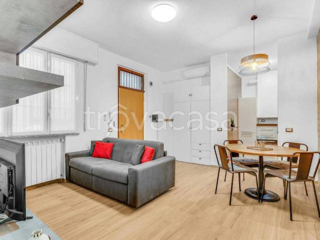 Casa Indipendente in affitto a Sesto San Giovanni via Risorgimento, arredato TrovaCasa