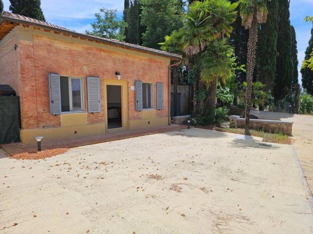 Casa indipendente in affitto a Siena SI