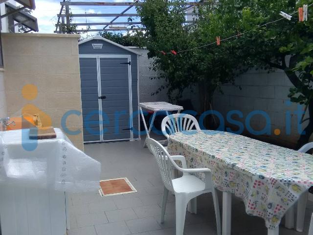 Casa indipendente in affitto a Porto Cesareo in località Punta Grossa