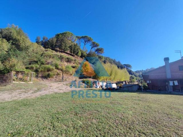 Casa Indipendente in affitto a Palaia, non arredato/vuoto, giardino privato, caminetto TrovaCasa