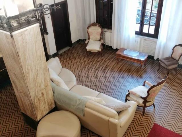 Casa Indipendente in Affitto a Pietrasanta