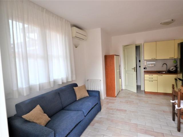 Casa Indipendente in affitto a Pietrasanta via colombo, 100, giardino, lungomare, aria condizionata TrovaCasa
