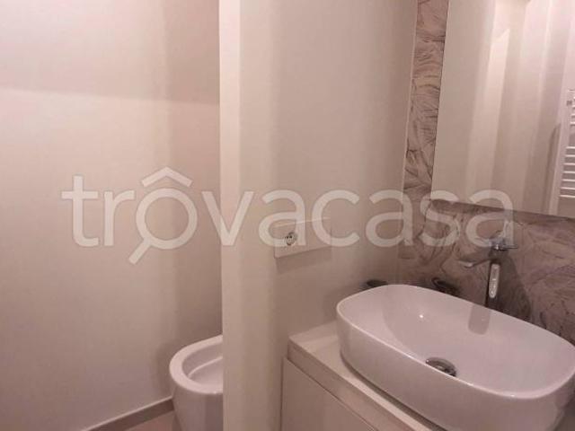 Casa indipendente in affitto a Pinerolo via Trieste