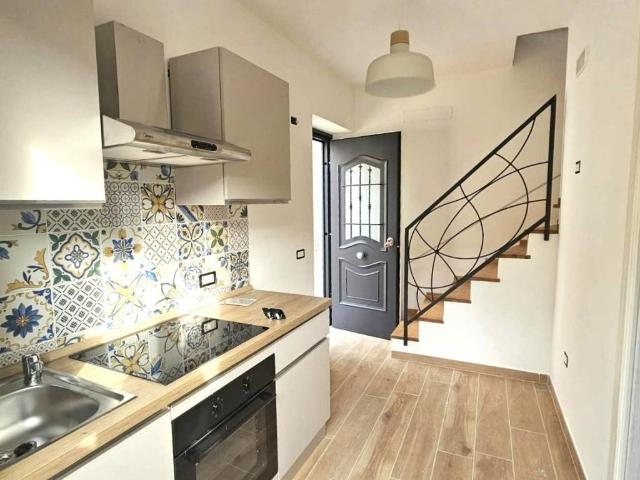 Casa indipendente in affitto a Roccapiemonte SA