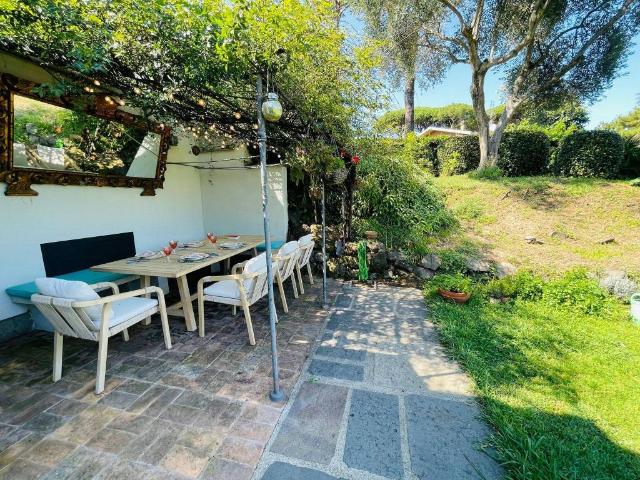 Casa indipendente in affitto a Roma RM