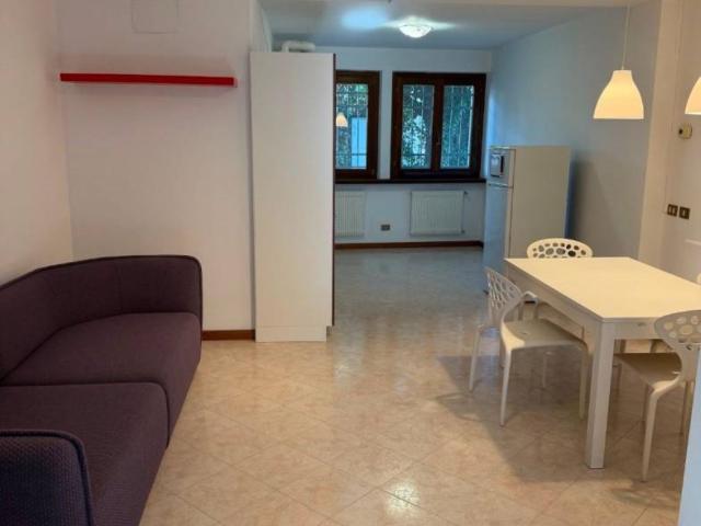 Casa Indipendente in affitto a Remanzacco via della Stazione, parzialmente arredato, travi a vista, ingresso indipendente TrovaCasa