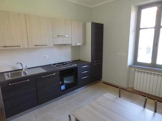 Casa Indipendente in affitto a Torre Pellice torre Pellice XX Settembre,3, arredato, giardino privato, riscaldamento autonomo TrovaCasa