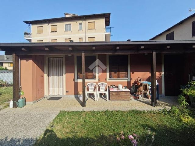 Casa Indipendente in affitto a Torre Pellice corso Gramsci, arredato, giardino privato, doppi vetri TrovaCasa