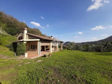 Casa indipendente in affitto a Teolo PD