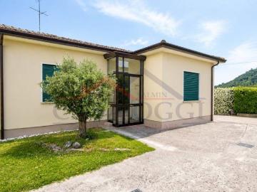Casa indipendente in affitto a Teolo PD