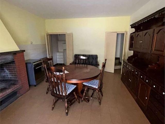 Casa indipendente in affitto a Terni TR