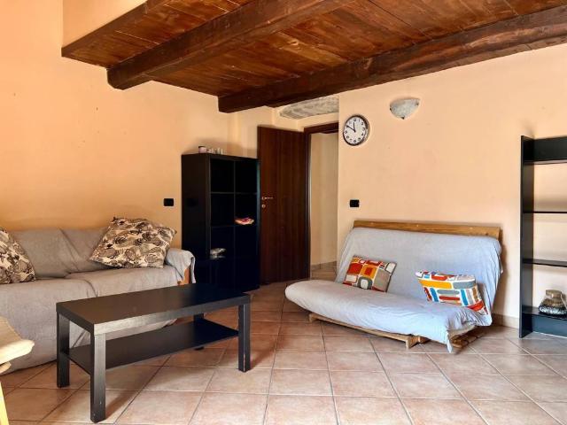 Casa indipendente in affitto a Terni TR