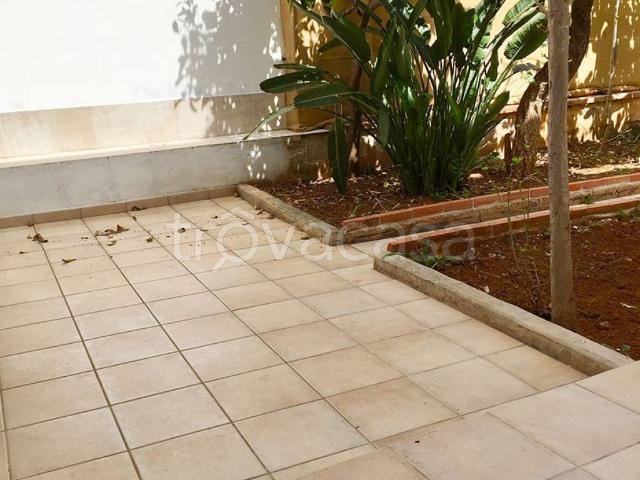 Casa Indipendente in affitto a Terrasini via Padre Cataldo, 94, arredato, giardino privato, terrazzo TrovaCasa