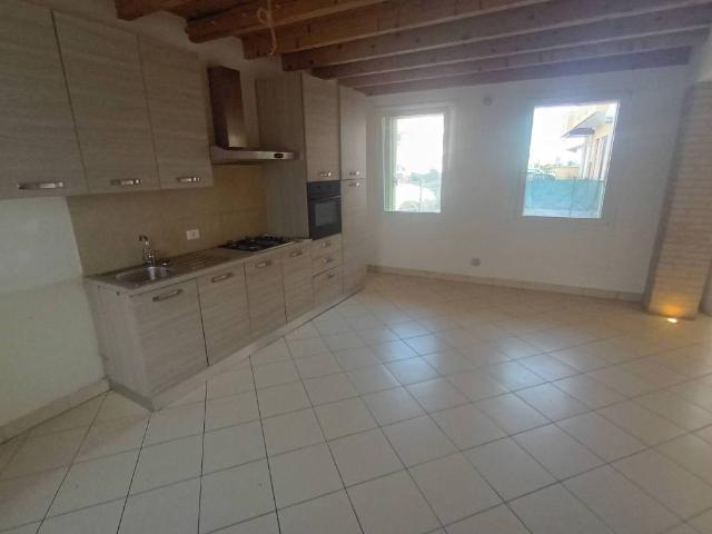 Casa indipendente in affitto a Trissino VI