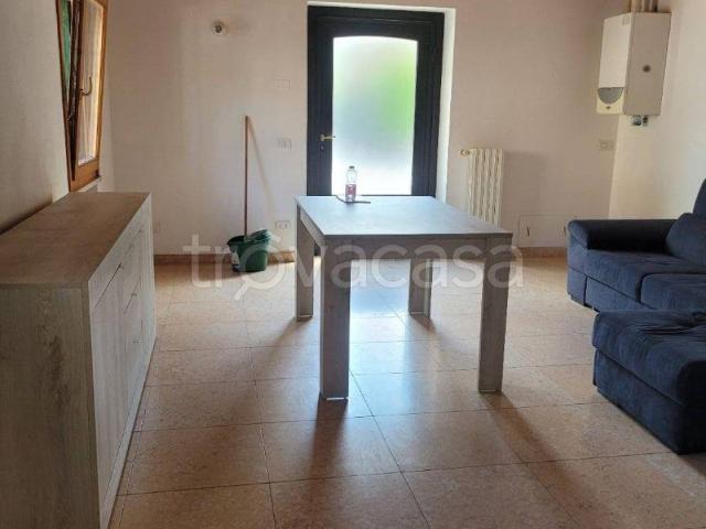 Casa Indipendente in affitto a Verona via Valpantena, 107A, arredato, box, riscaldamento autonomo TrovaCasa