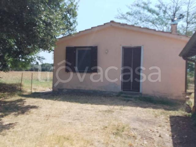Casa indipendente in affitto a Viterbo, Teverina