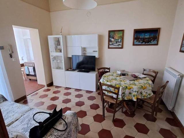 Casa Indipendente in affitto a Viareggio via Giuseppe Verdi, arredato, terrazzo, balcone TrovaCasa