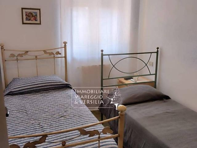Casa Indipendente in affitto a Viareggio via Battisti, 180, arredato, terrazzo, aria condizionata TrovaCasa