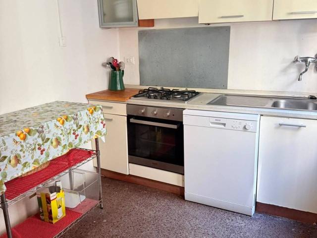 Casa indipendente in affitto a Viareggio