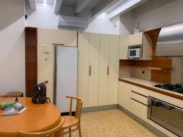 Casa indipendente in affitto a Vicenza VI