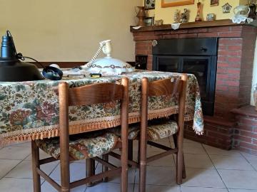 Casa Indipendente in Affitto a Vico nel Lazio