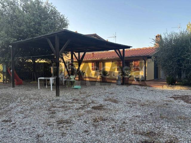 Casa indipendente in affitto a Vinci via pietramarina, 184