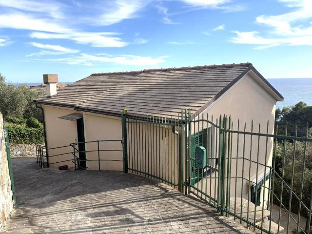 Casa indipendente in affitto a Zoagli GE