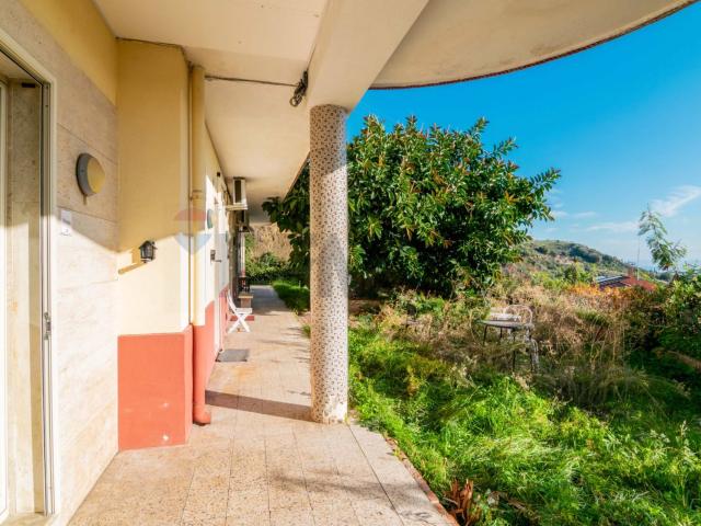 Casa Indipendente in Affitto Aci Castello 30721264 435 | RE/MAX Italia