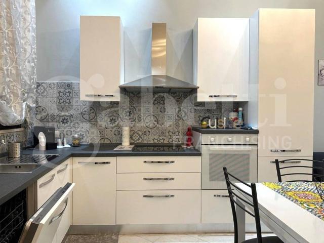 Casa Indipendente in affitto ad Avola corso gaetano d' agata, 76, terrazzo, balcone, cucina a vista TrovaCasa