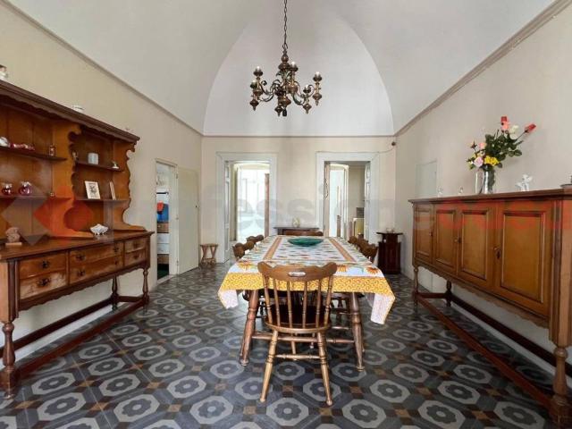 Casa Indipendente in affitto ad Alberobello corso vittorio emanuele, terrazzo, panoramica, mansarda TrovaCasa