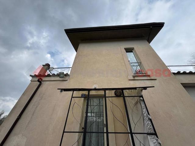 Casa Indipendente in affitto ad Anagni via Romagnano Fontana Valle, 7, arredato, giardino privato, terrazzo TrovaCasa