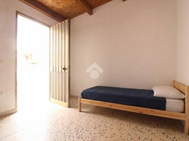 Casa indipendente in affitto