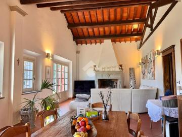 Casa indipendente in affitto