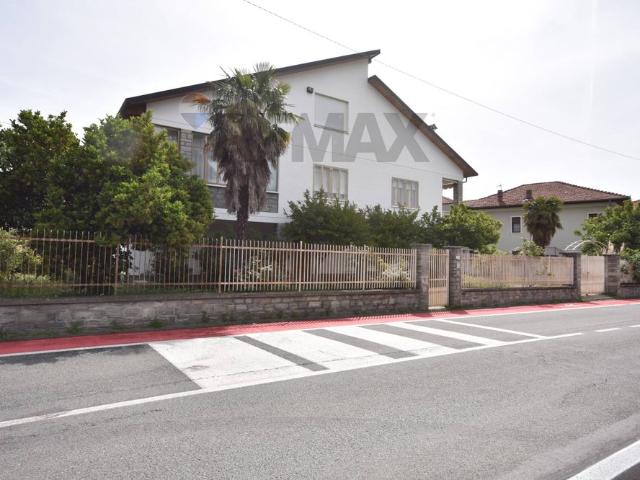 Casa Indipendente in Almese