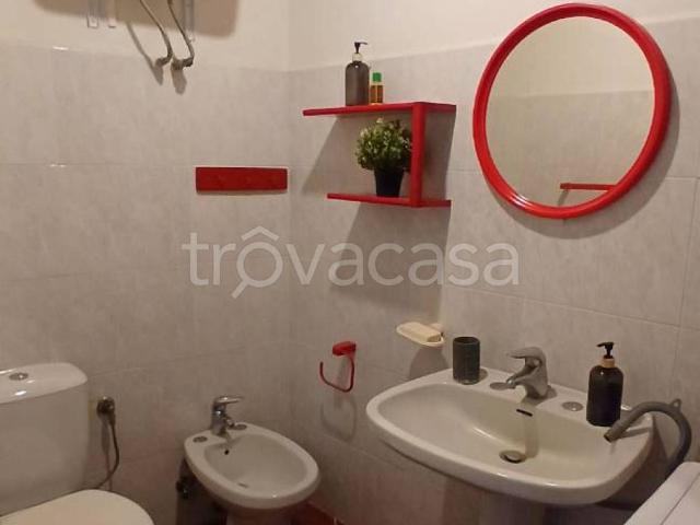Casa Indipendente in in affitto da privato a Trecastagni via Cardinale Giuseppe Dusmet, 38, da privato, centrale, studio TrovaCasa