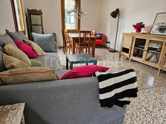 Casa Indipendente in in affitto da privato a Venezia calle Gioachina, 470a, da privato, riscaldamento autonomo, luminoso TrovaCasa
