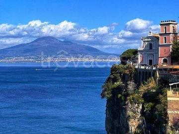 Casa Indipendente in in affitto da privato a Vico Equense via Gaetano Filangieri, giardino, da privato, centrale TrovaCasa