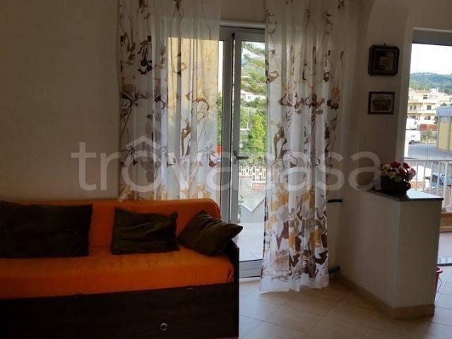 Casa Indipendente in in affitto da privato a Villafranca Tirrena via Zizzo, 64, giardino, da privato, lungomare TrovaCasa