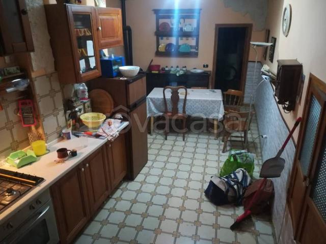 Casa Indipendente in in affitto da privato a Villalago via Giacinto Grossi, 31, da privato, centrale TrovaCasa