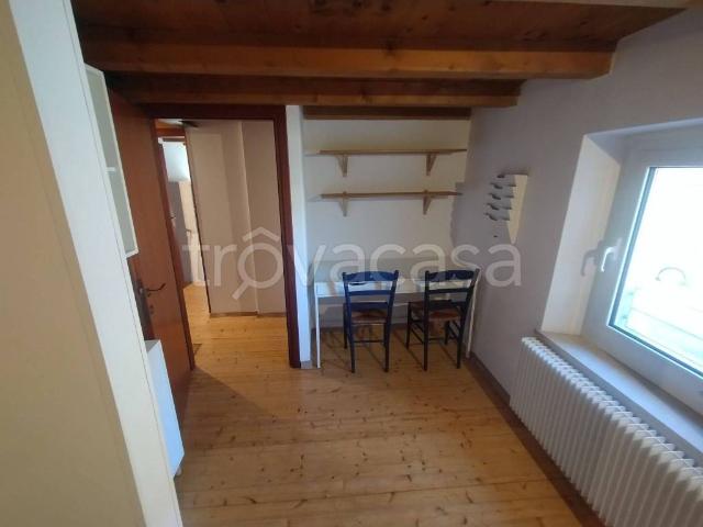 Casa Indipendente in in affitto da privato a Camino al Tagliamento via Roma, da privato, doppi servizi TrovaCasa