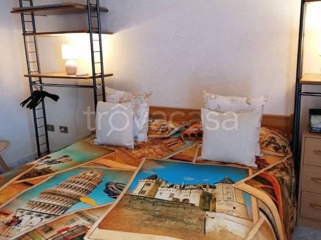 Casa Indipendente in in affitto da privato a Campofelice di Roccella comune Campofelice Di Roccella, 62, da privato, centrale, vicinanze negozi TrovaCasa